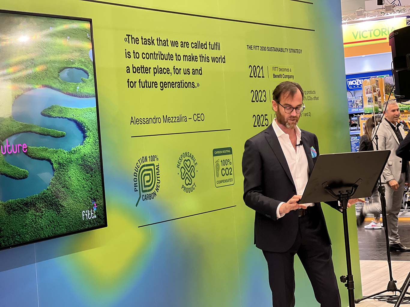 Alessandro Mezzalira, CEO de Fitt, lors de son discours à Cologne : il a fait de l'environnement son cheval de bataille