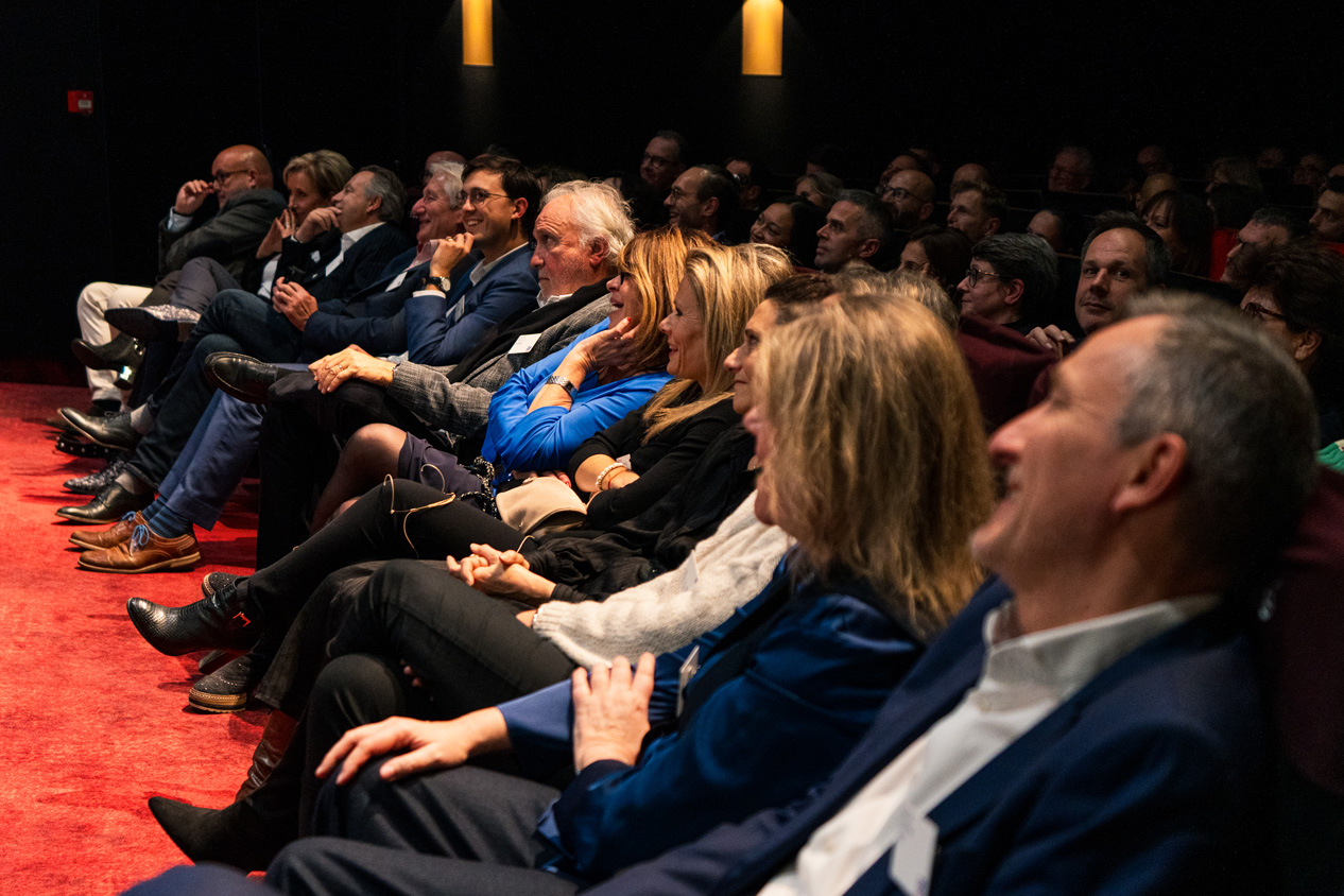 Le public des ZeAwards dans la salle de l'Elysées Biarritz (Paris)