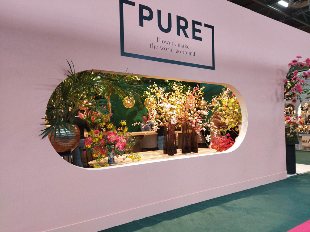  Joli stand! Pure idée!.jpg 