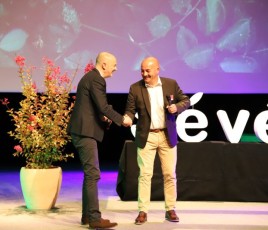 Passation de pouvoir chez Sevea