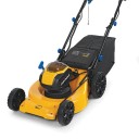 Tondeuse à batterie LM5 E51 R. 599 € sans batterie et sans chargeur. Batterie 5,0 Ah, 295 €. Chargeur, 79 C. Largeur de coupe 51cm, hauteur de coupe réglable de 38 à 88 mm (6 positions). Moteur brushless, associé à un carter en acier.